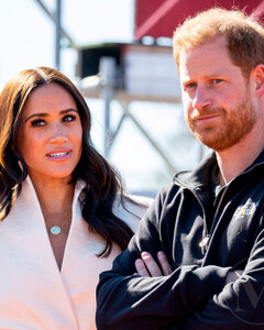 Сассекские нам врут: почему соседи Гарри и Меган в Монтесито опровергли слова герцога об их тёплом общении?